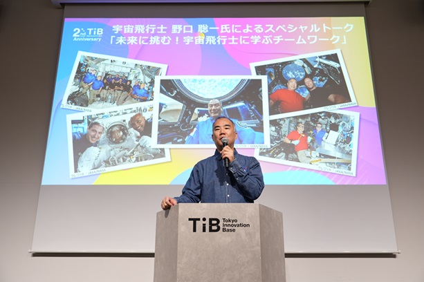 宇宙飛行士 野口 聡一氏による特別講演の模様