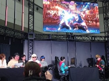 パラeスポーツプレイヤーとのエキシビションマッチ