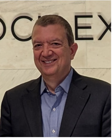 ファイナル審査員写真　Murat Aktihanoglu