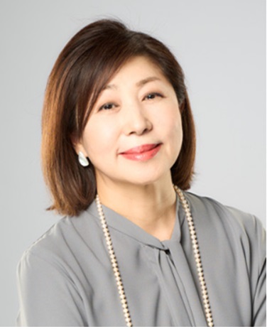 発表済のセミファイナル審査員　小木曽 麻里　顔写真